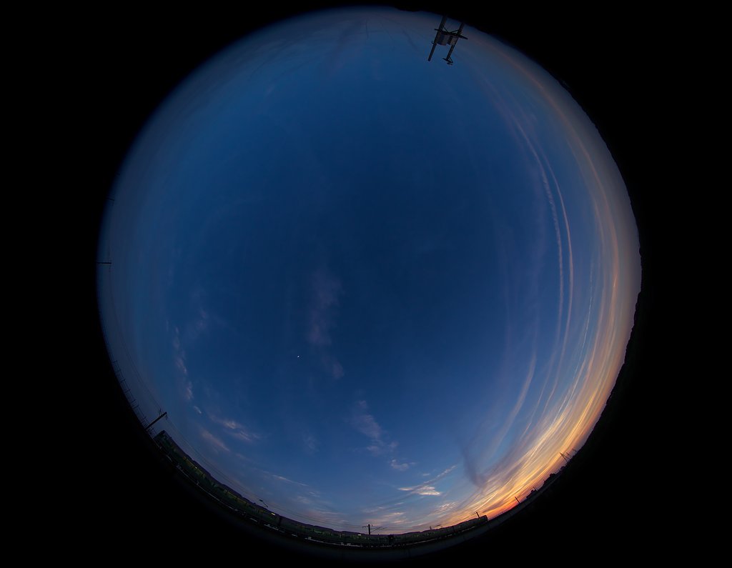 円夕景
