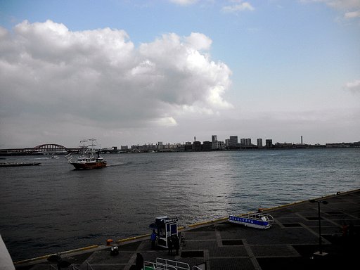 神戸港