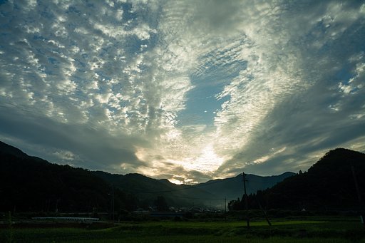 雲が二重に出た朝・・。