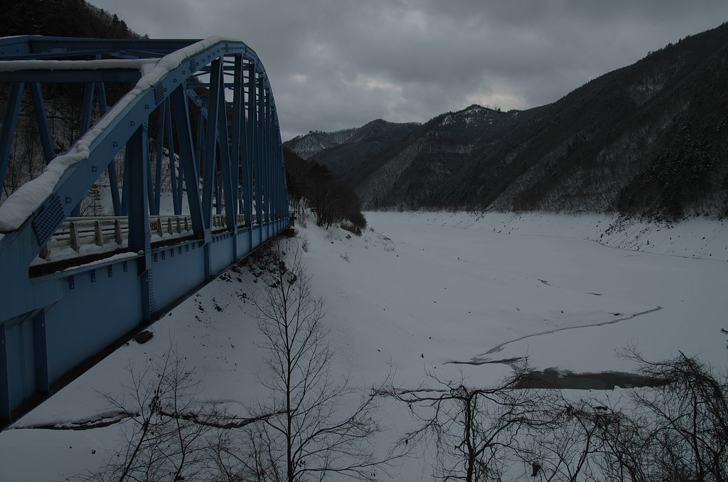 まだ冬景色