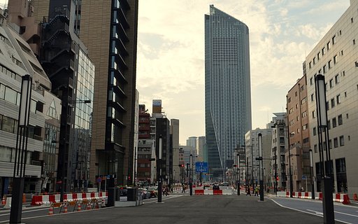新虎通り