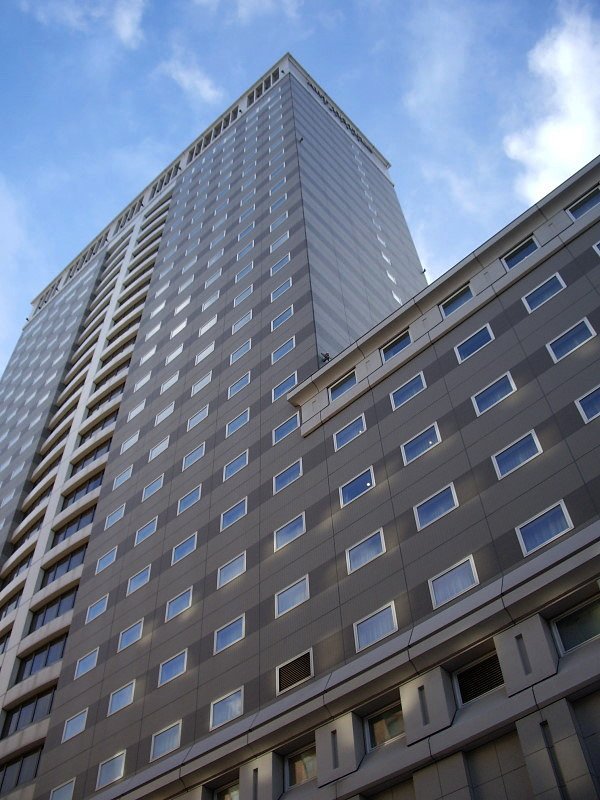 高層の壁面