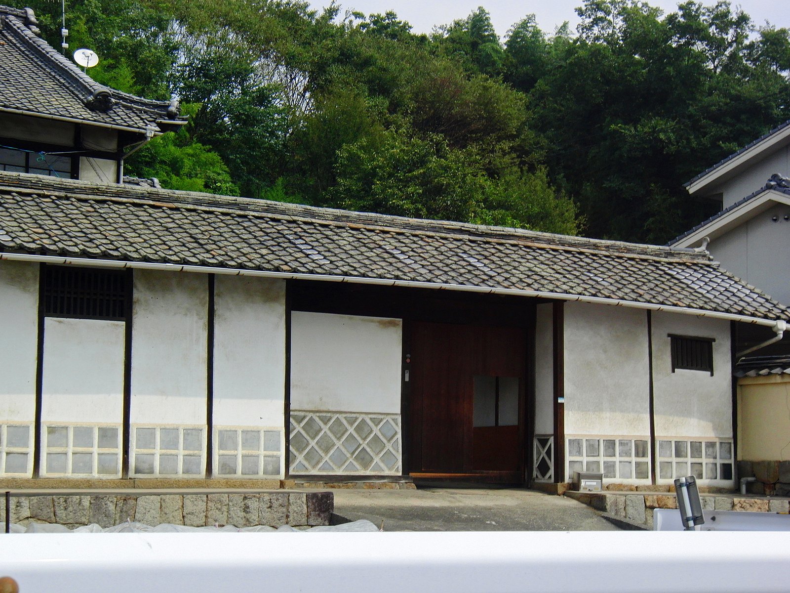 長屋門