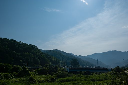 快晴の青空に・・。