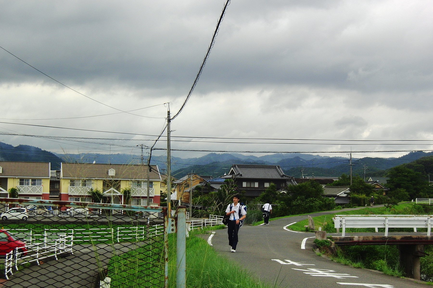 重い雲