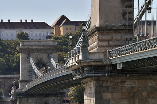 鎖橋