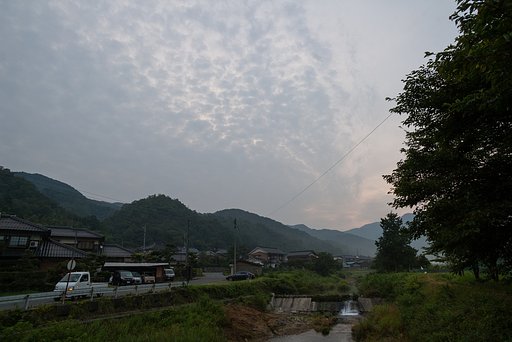 早朝の空・・。