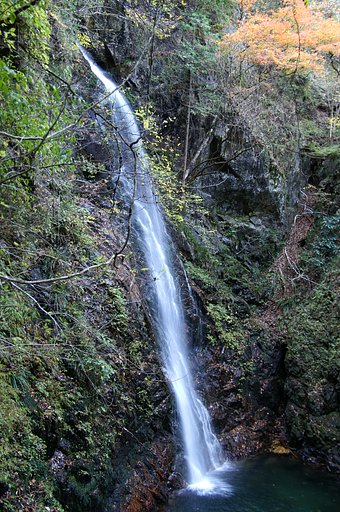 払沢の滝