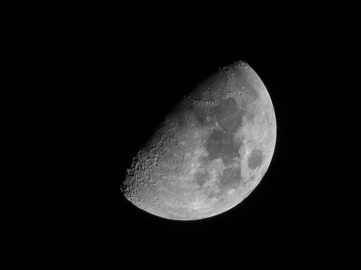 今宵、上限の月