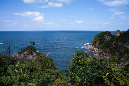 監視廠から日本海を・・。