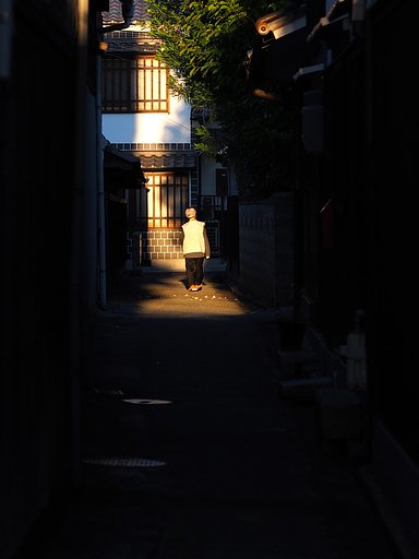 路地の散歩