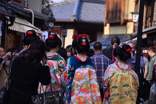 【街角スナップ】舞子さんもどき