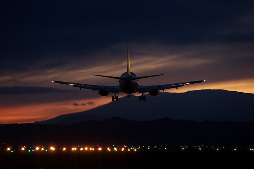 夕焼けにランディング