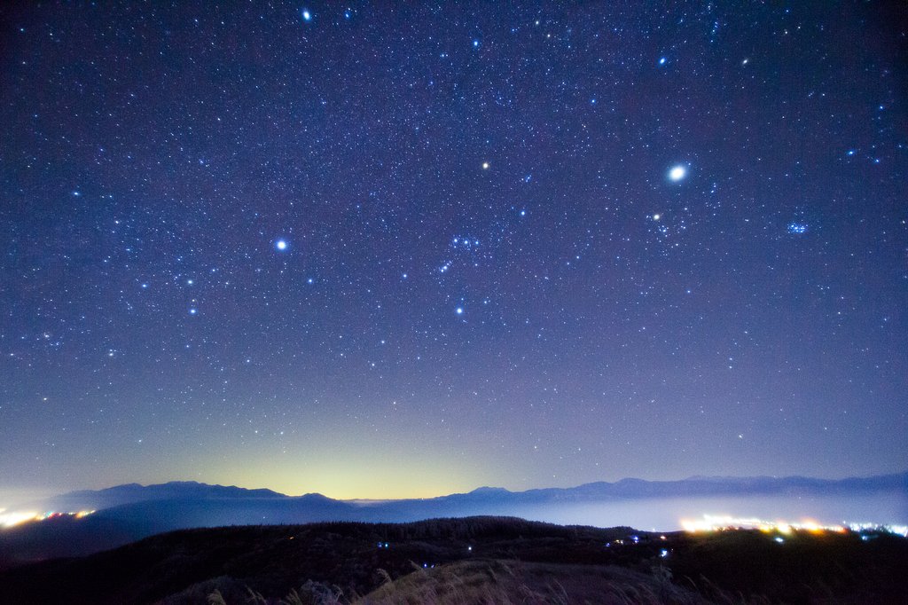 星空とアルプス