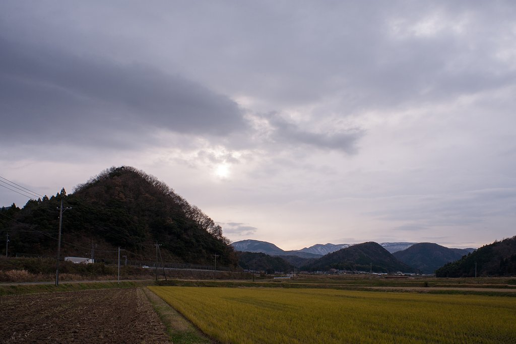 少しだけ朝の光が。