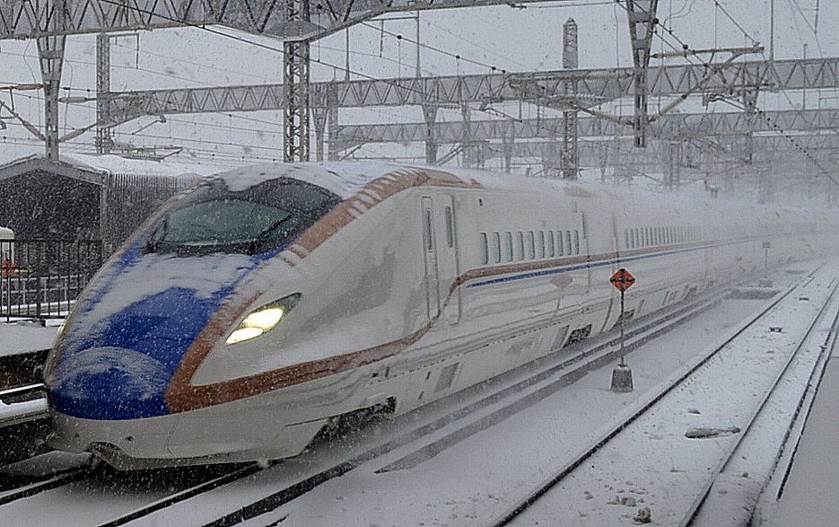 北陸新幹線新型車両E7系