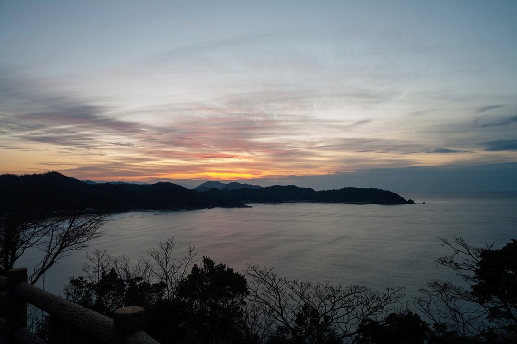 日没前の夕焼け。
