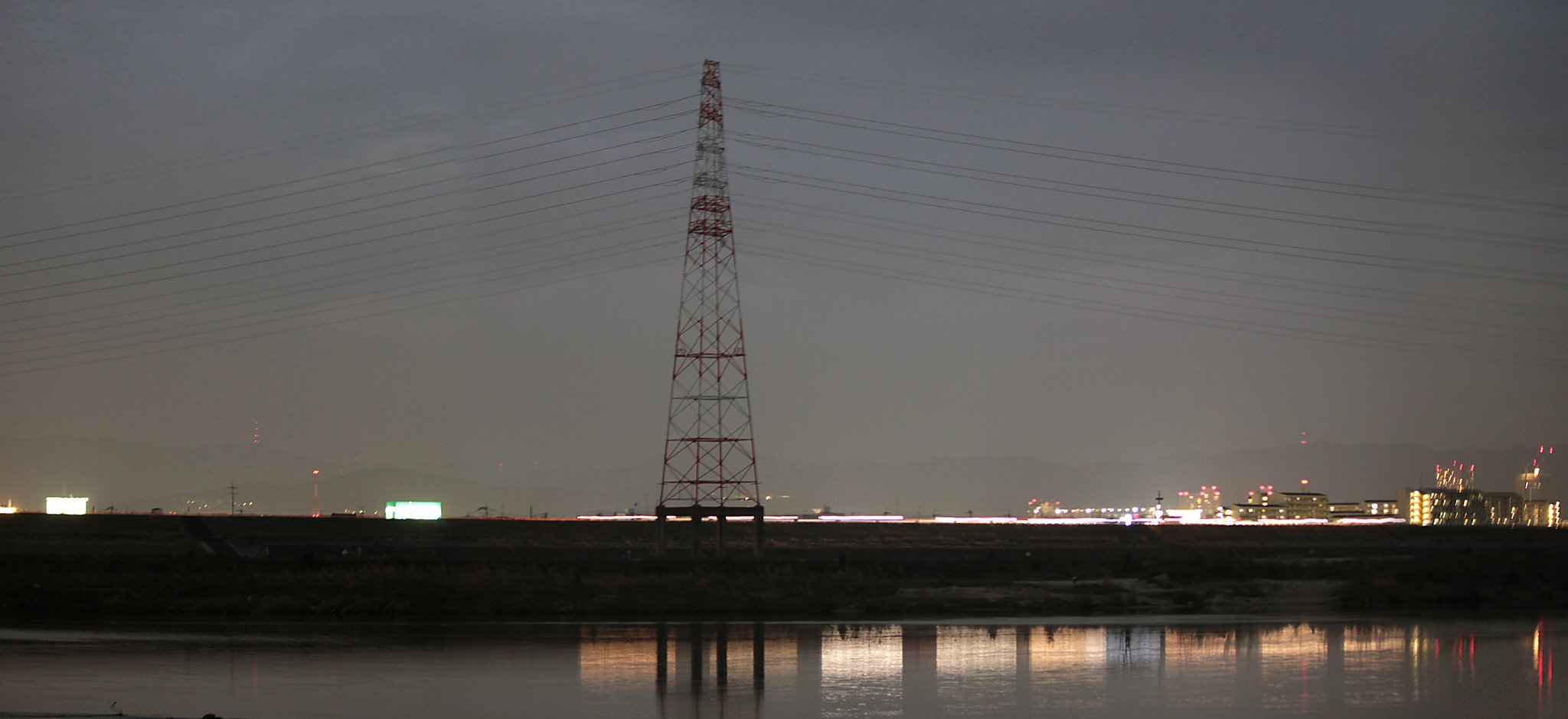 淀流れの夜