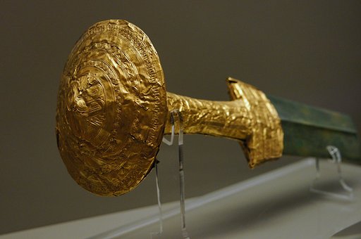 金の剣