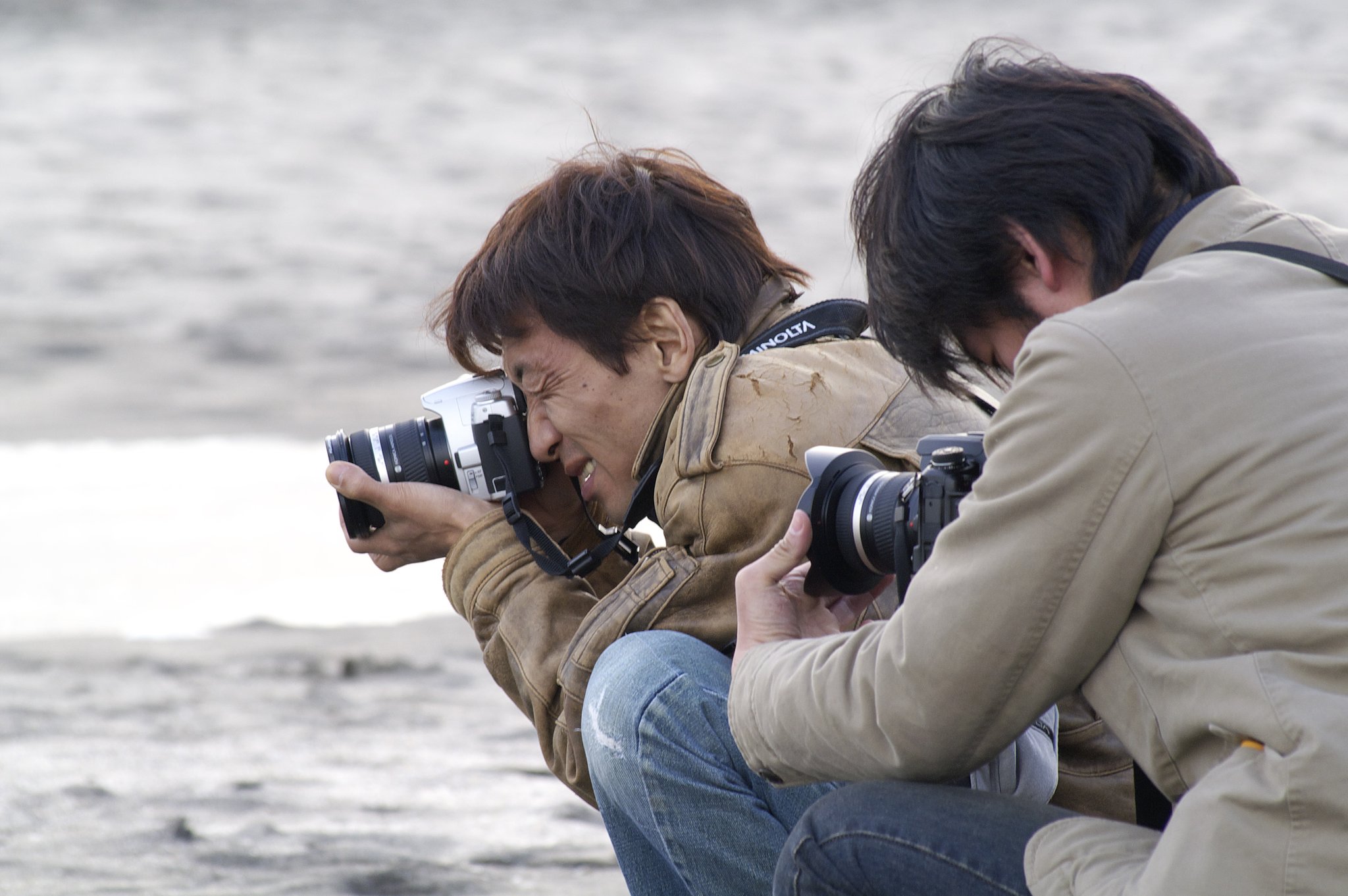 「土屋勝義　動く海を捉える」 y2hさんを捉える