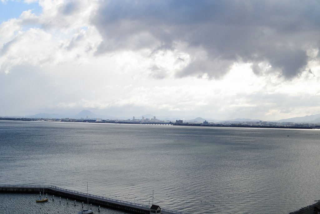 琵琶湖南端付近の景色