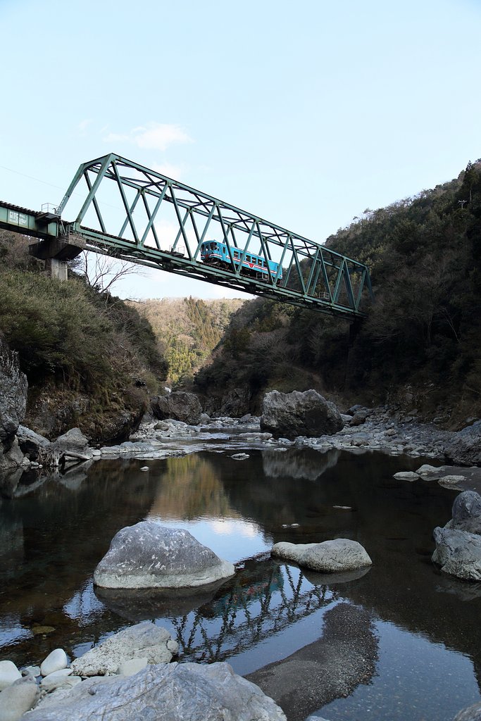谷越え浪曼鉄道