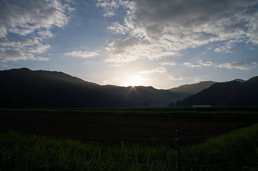 美しい朝日の出。