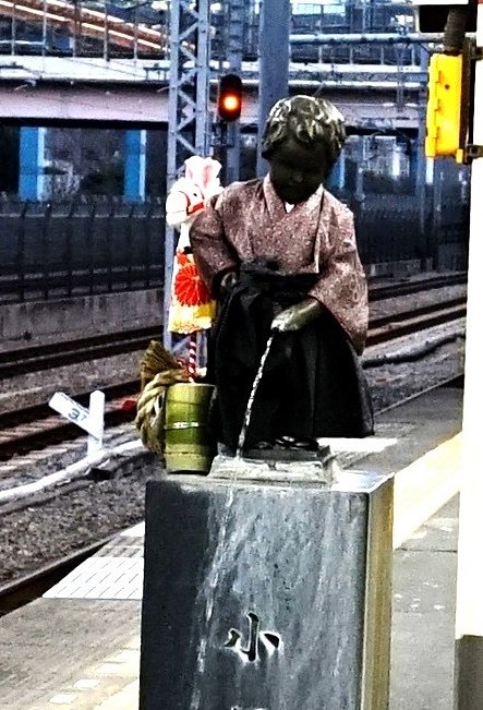 ＪＲ浜松町―小便小僧