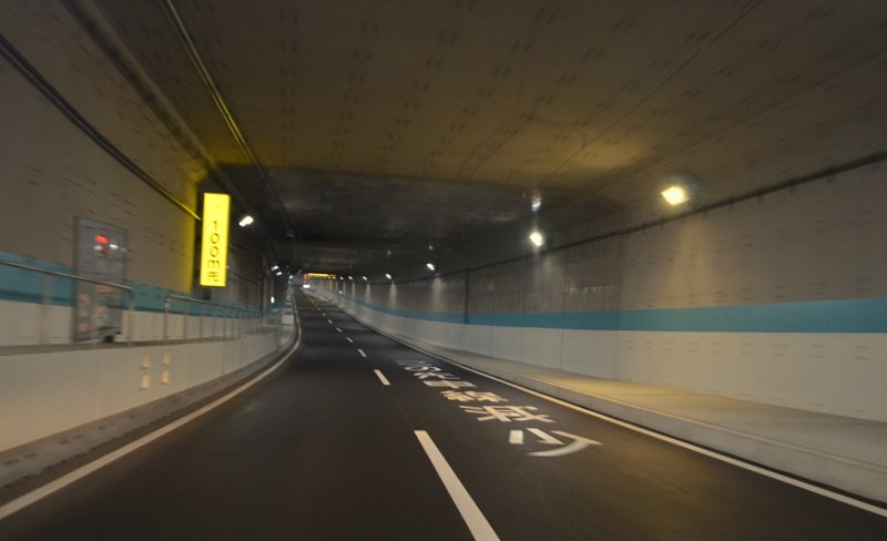 築地虎ノ門トンネル内部
