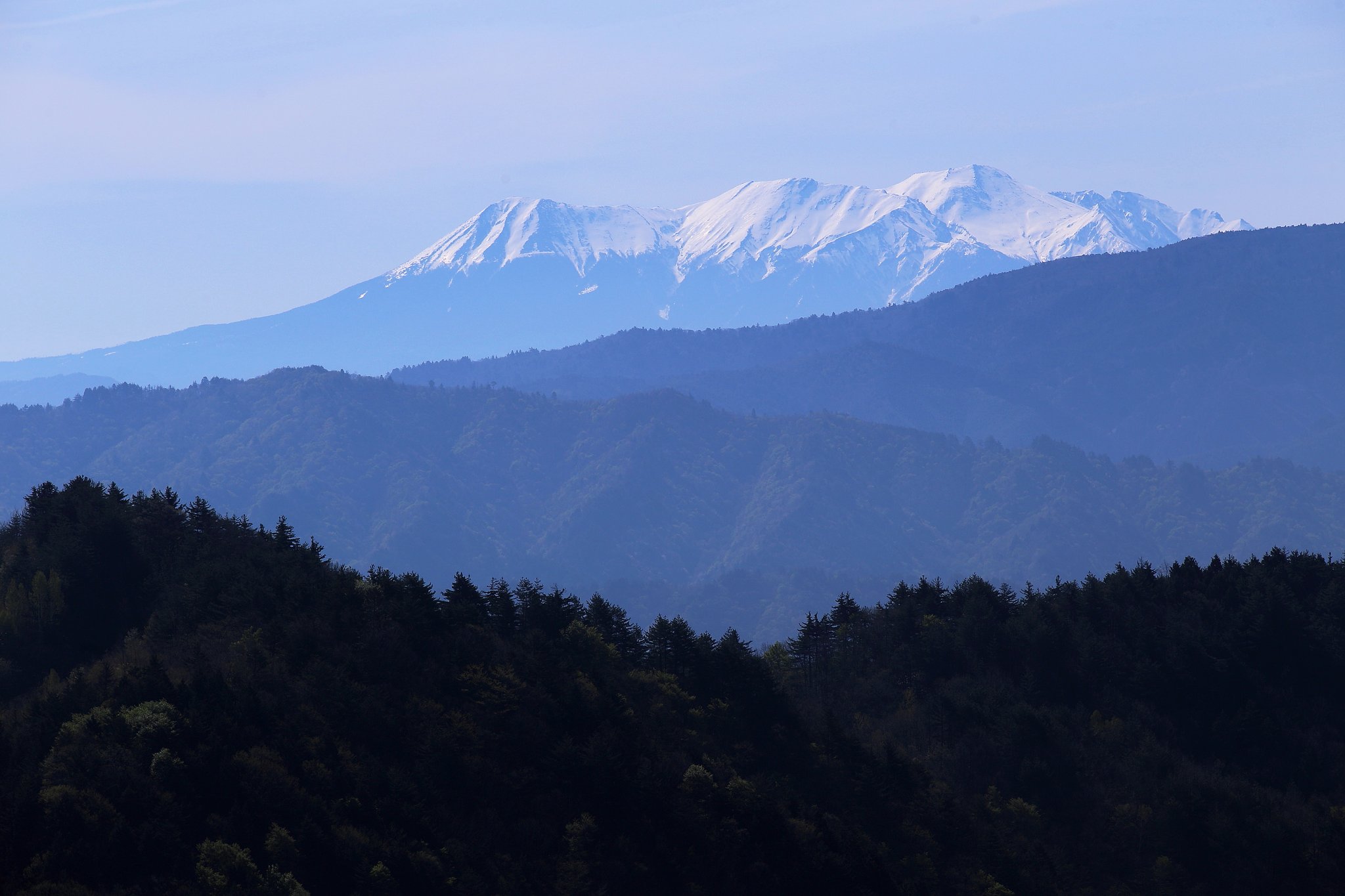 御岳を望む