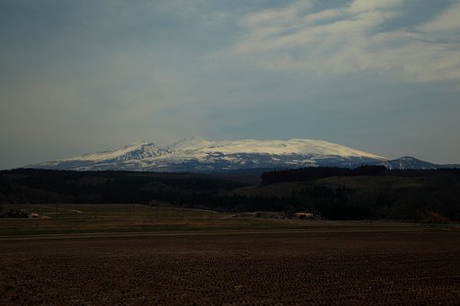 鳥海山（出羽富士）
