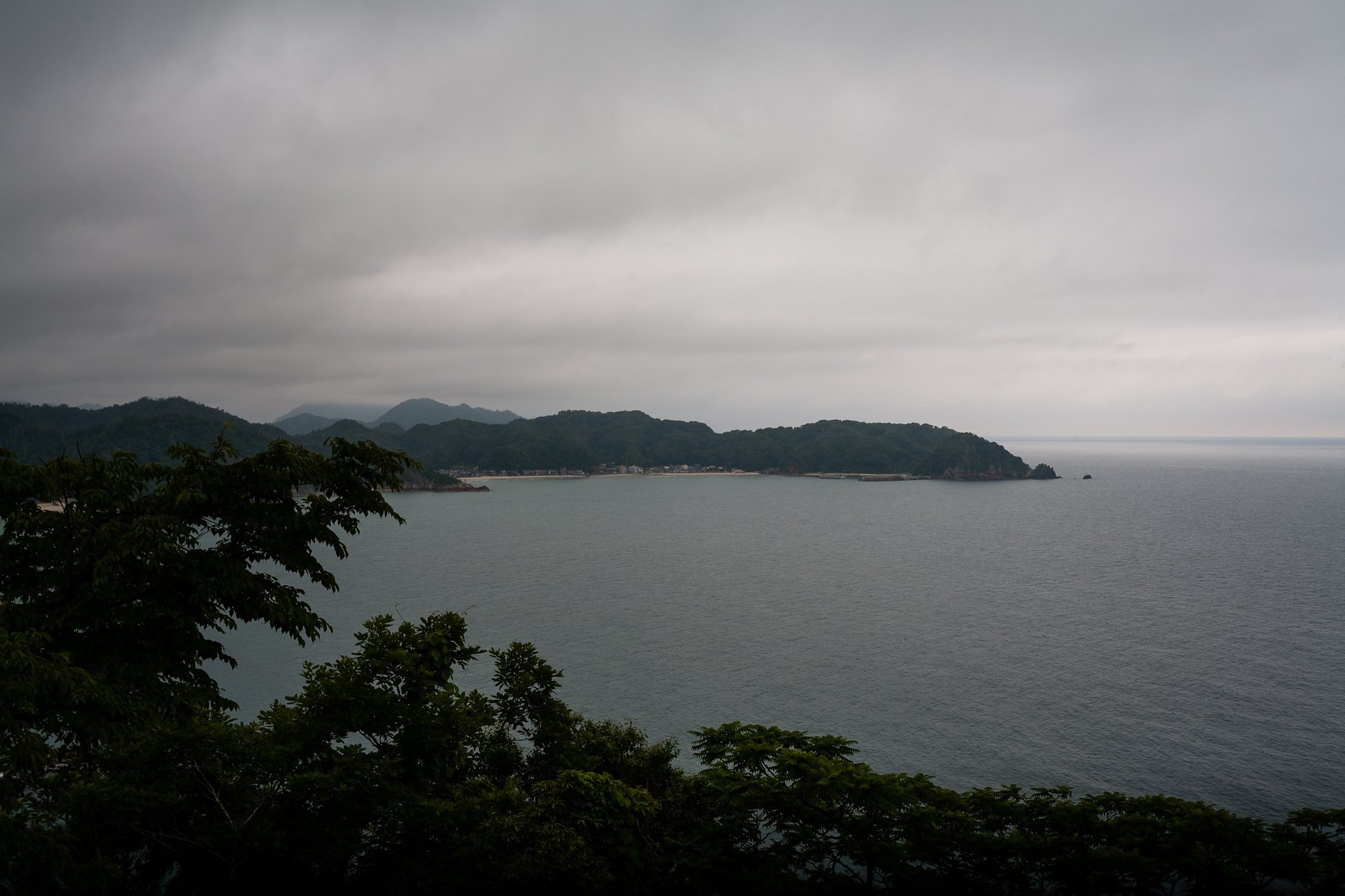 陸上岬から対岸を・・。