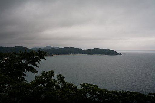 陸上岬から対岸を・・。