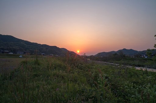 雲ひとつ内夕焼け・・。