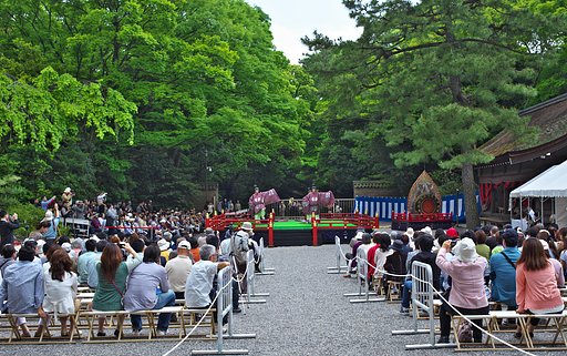 舞楽神事