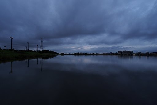 青の濃淡