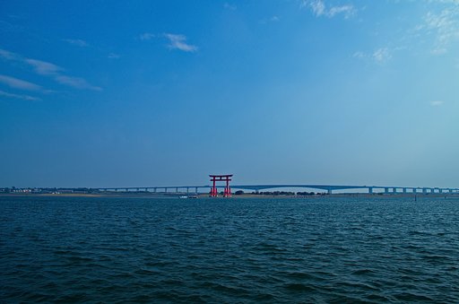 赤い鳥居