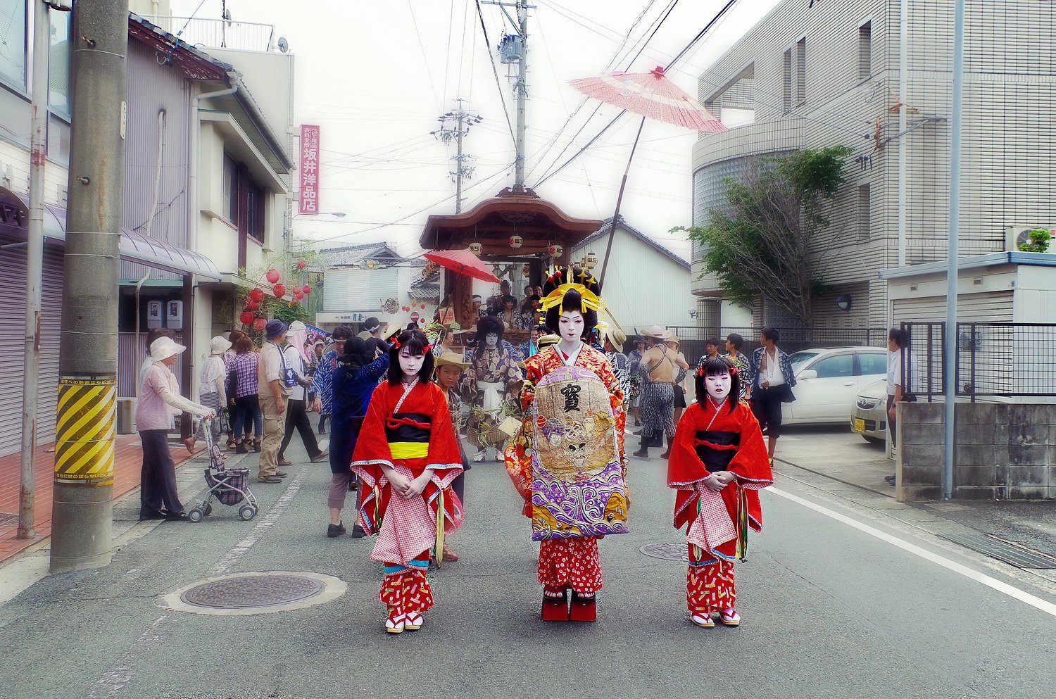 町のまつり