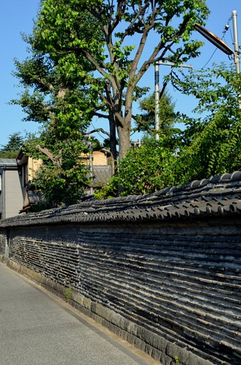 築地壁