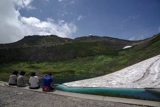 雪解け色