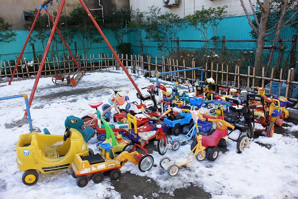 雪のため大渋滞中