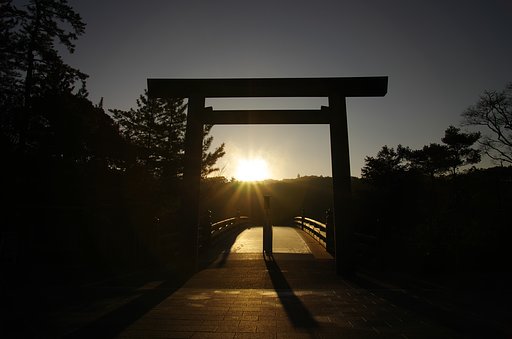 【影】聖域からの光