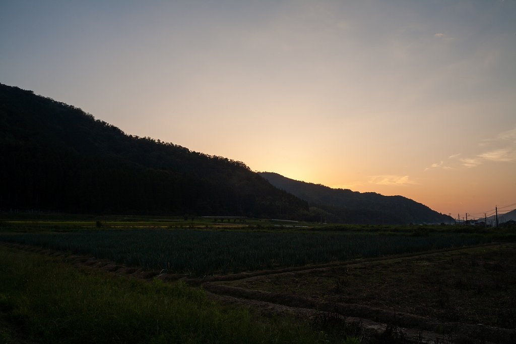 日没後に夕焼けに・・。