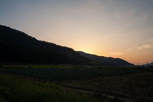 日没後に夕焼けに・・。