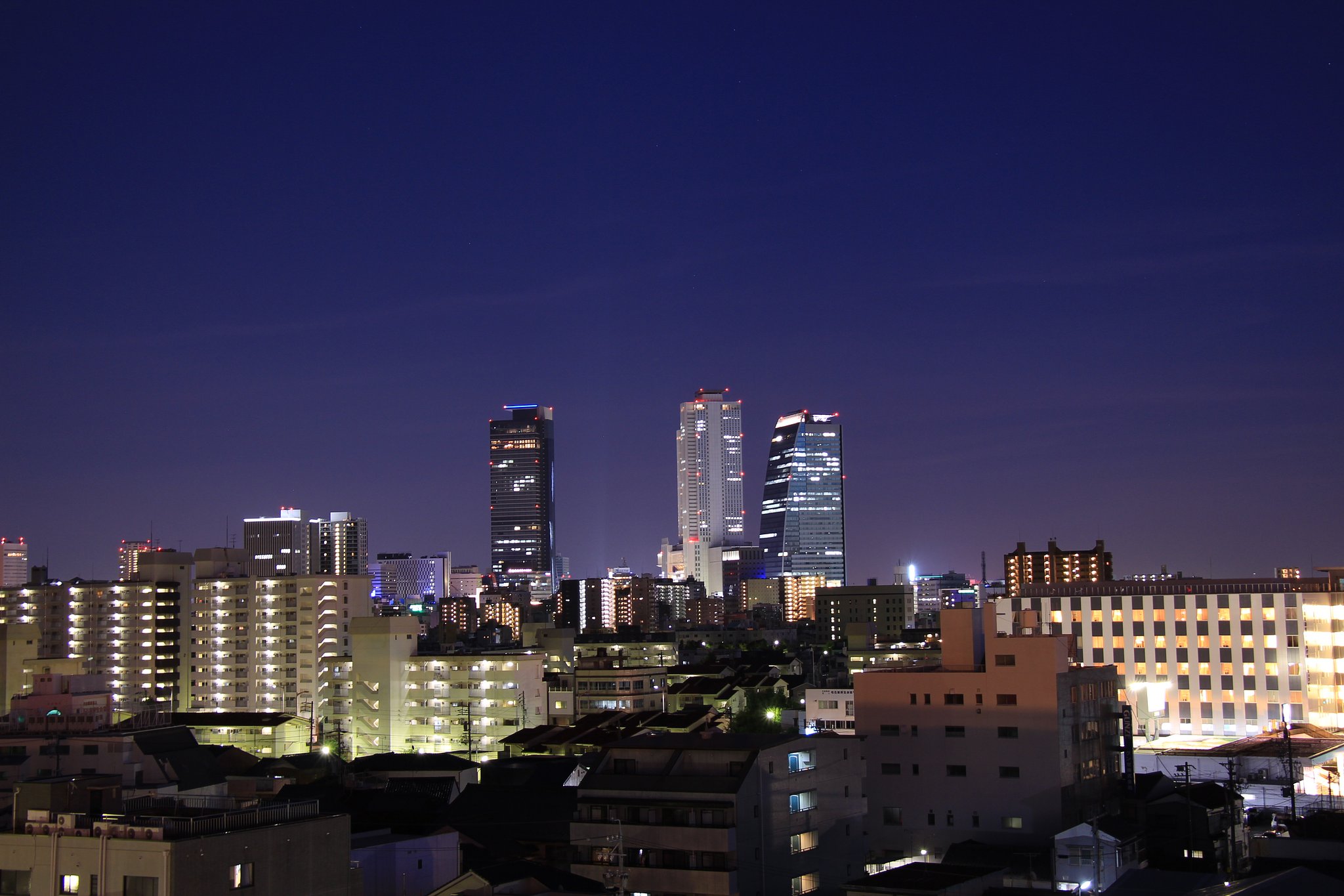 名古屋駅ビル夜景
