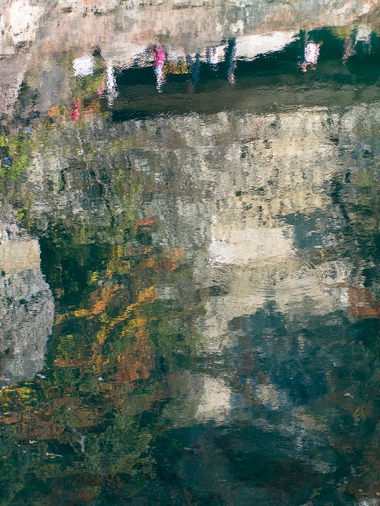 水のキャンバス