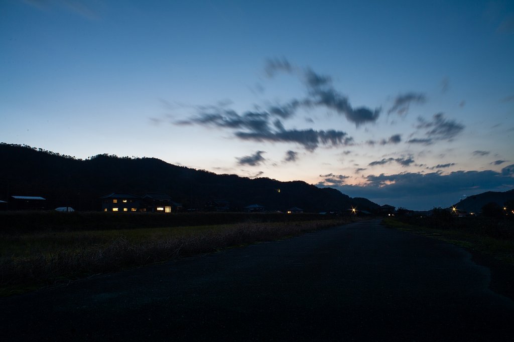 田舎の夕暮れ。