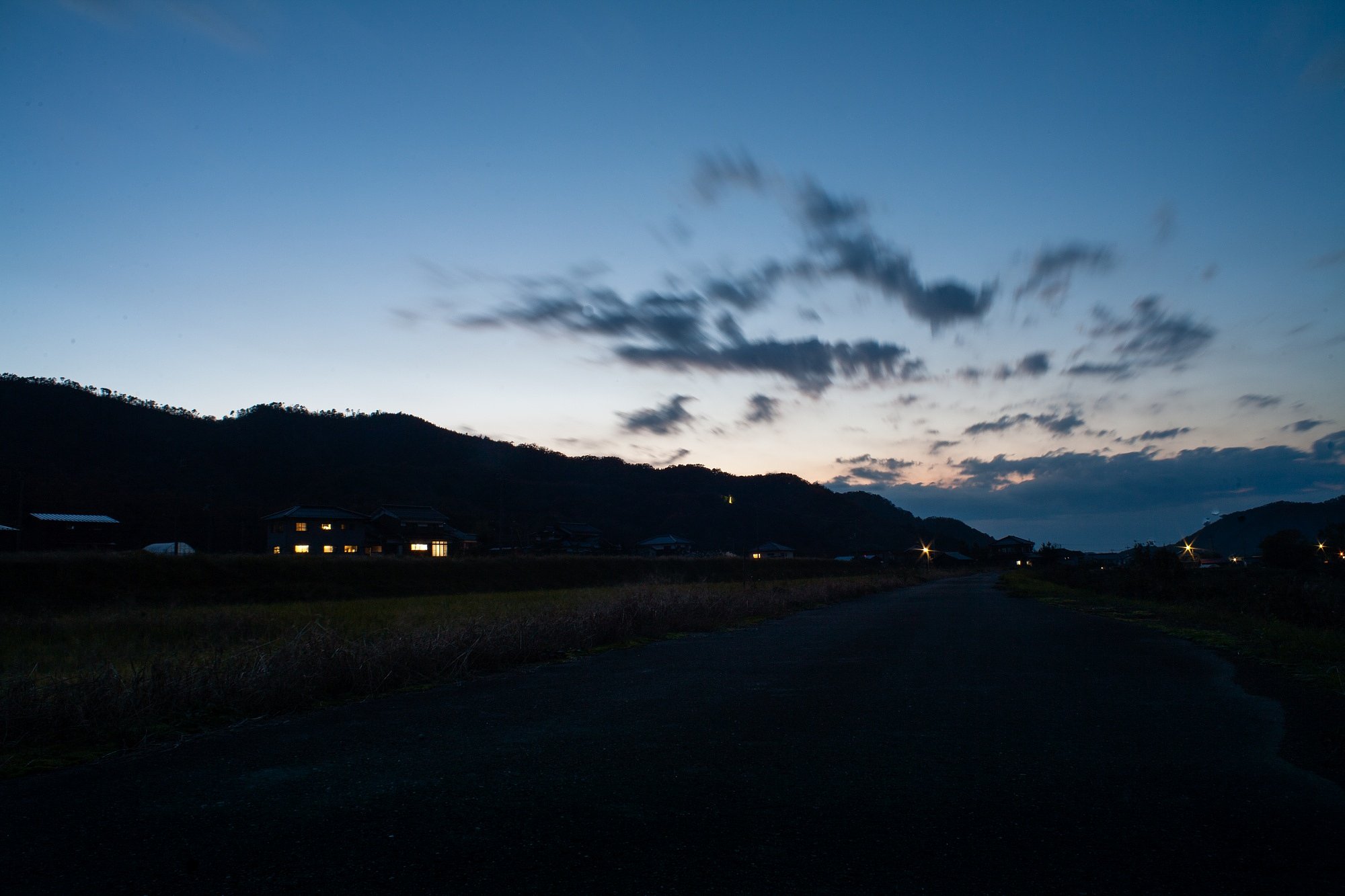 田舎の夕暮れ。