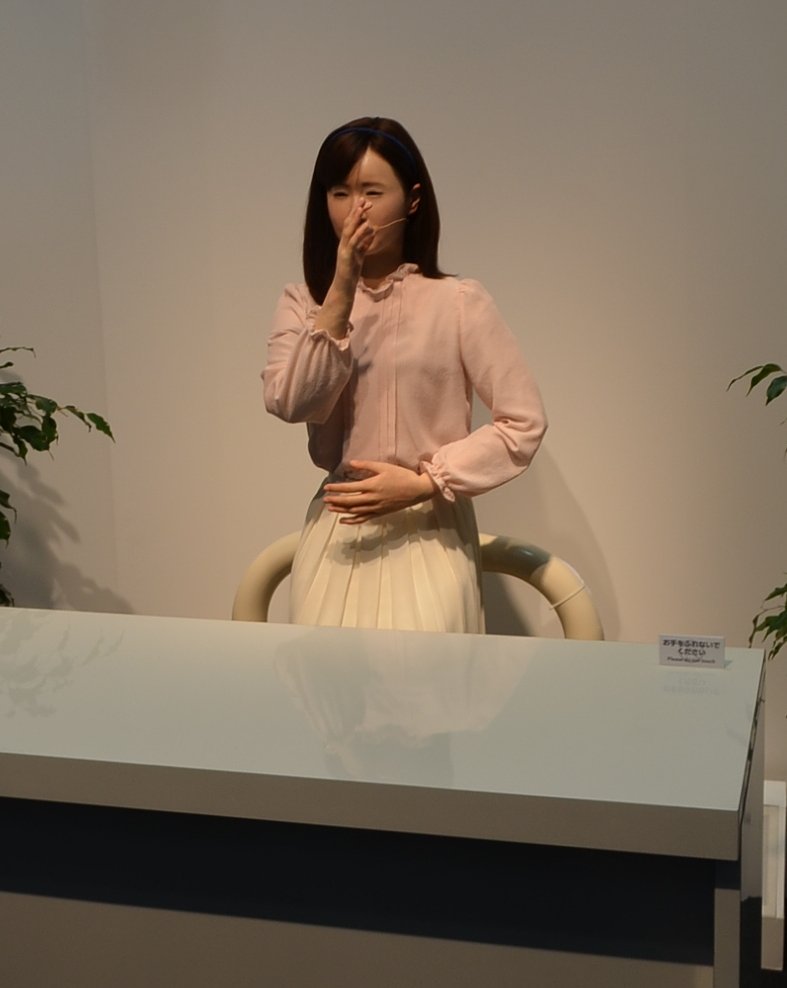 手話ロボット