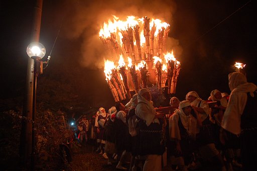 奇祭火祭り（火炎神輿）僧兵祭り